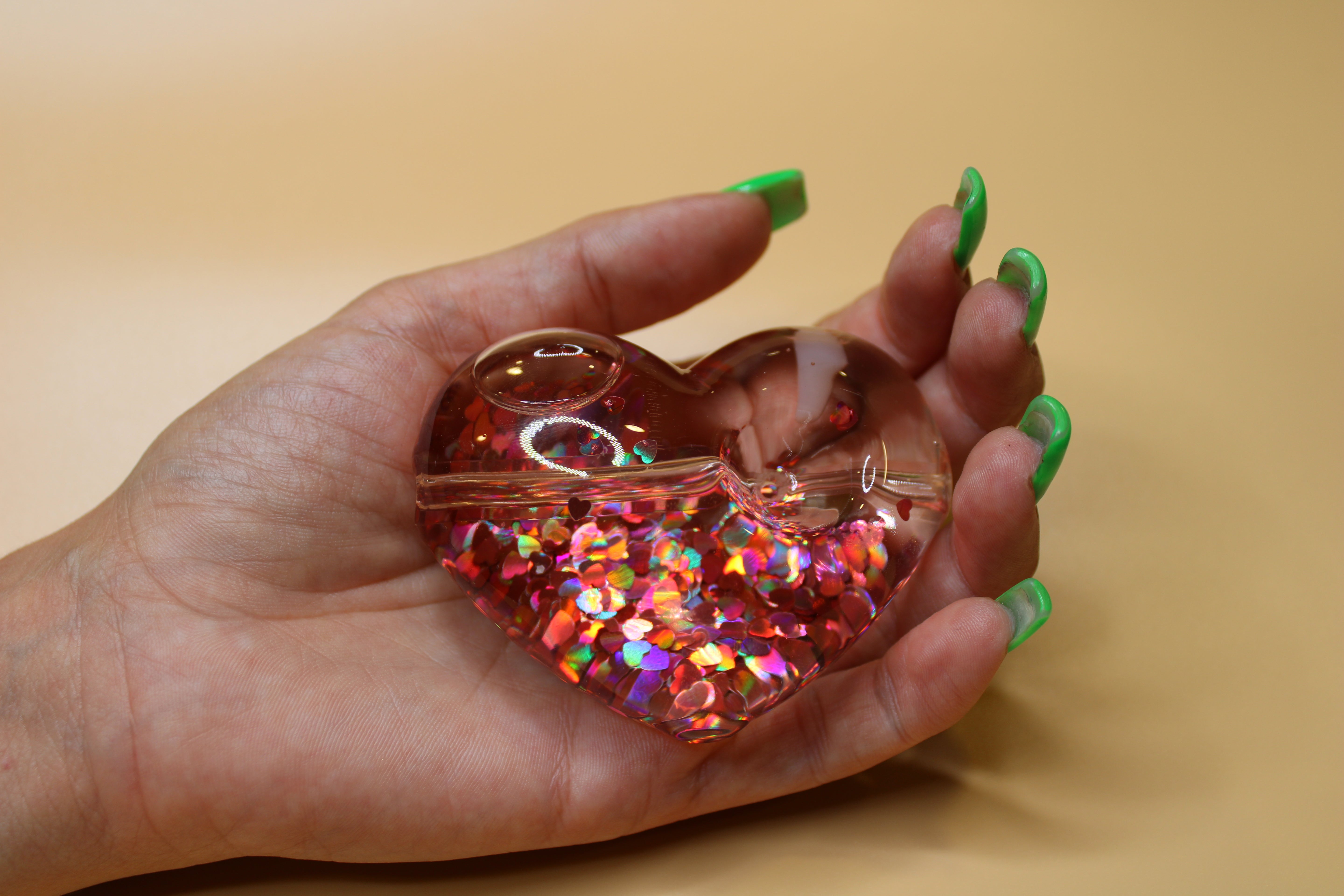 heart-shaped glass pipe