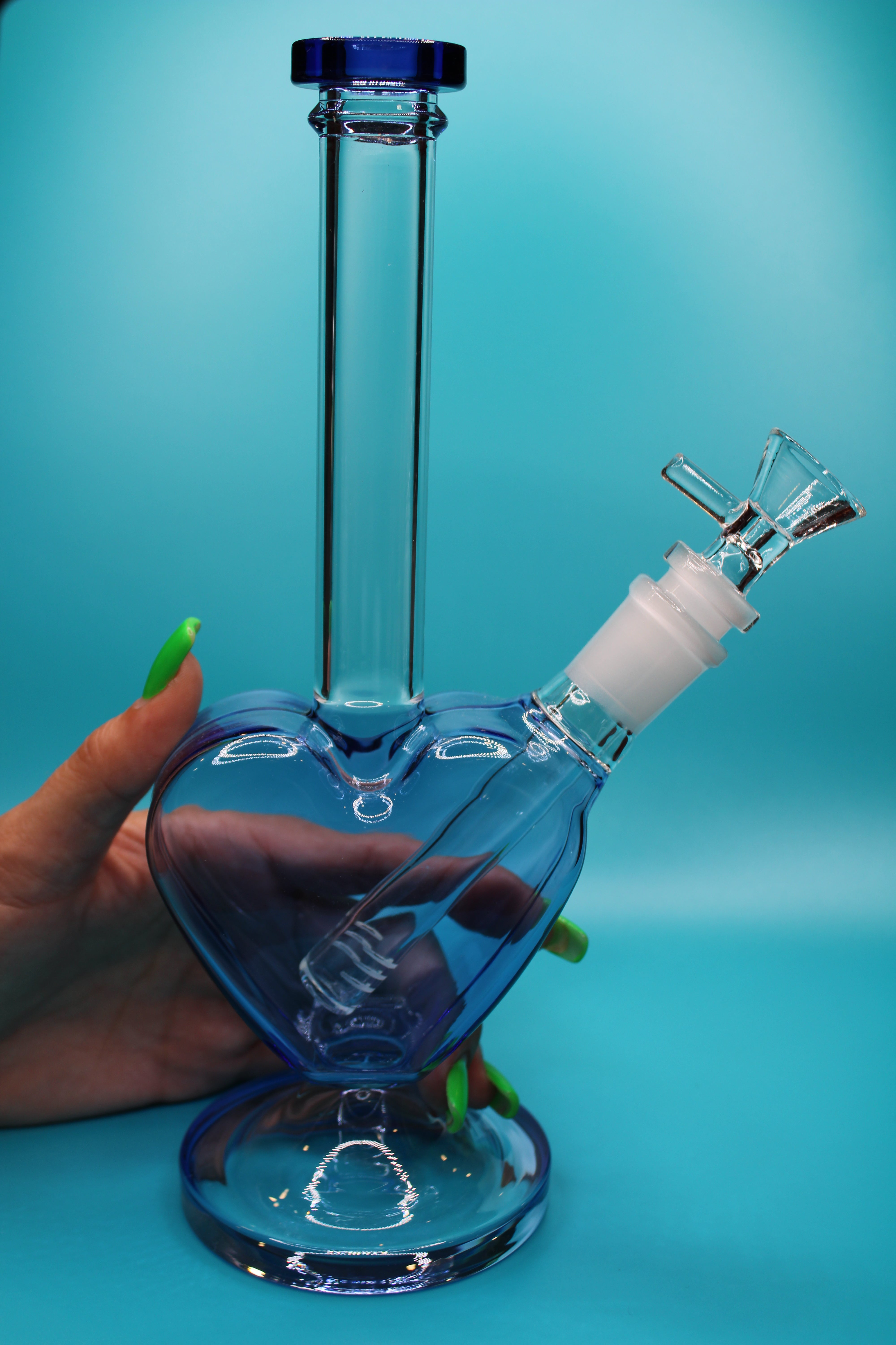 Heart-Shaped Large Glass Bong - Blue
