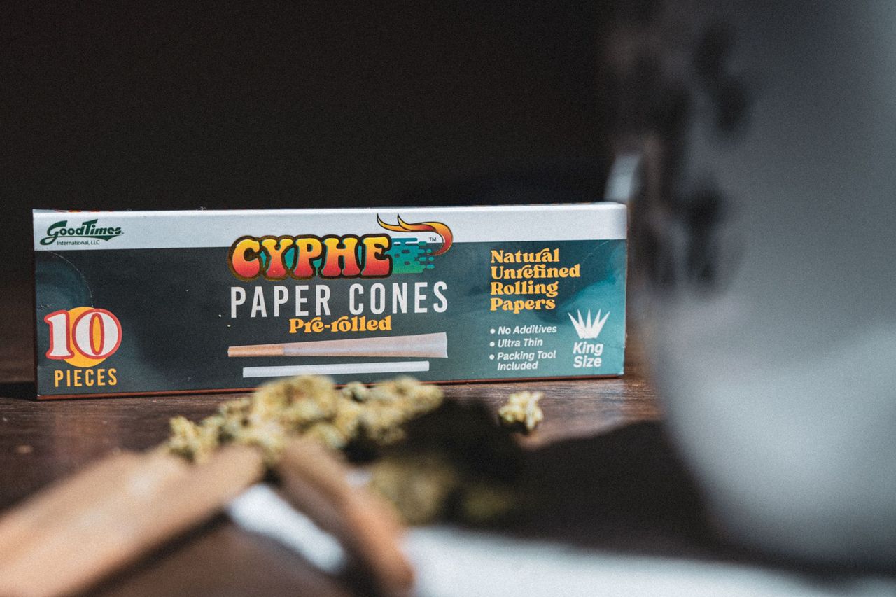 CYPHE Smoke Pre-Rolled Cones - King Size 10-Pack